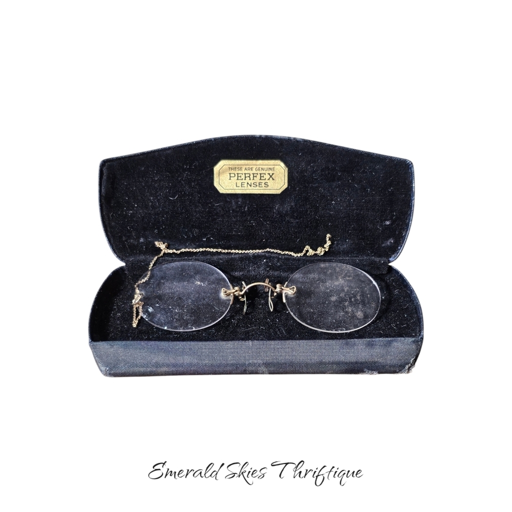 Antique Vtg Fits-U Spectacle‎ Eyeglasses w/Hairpin Chain & Case